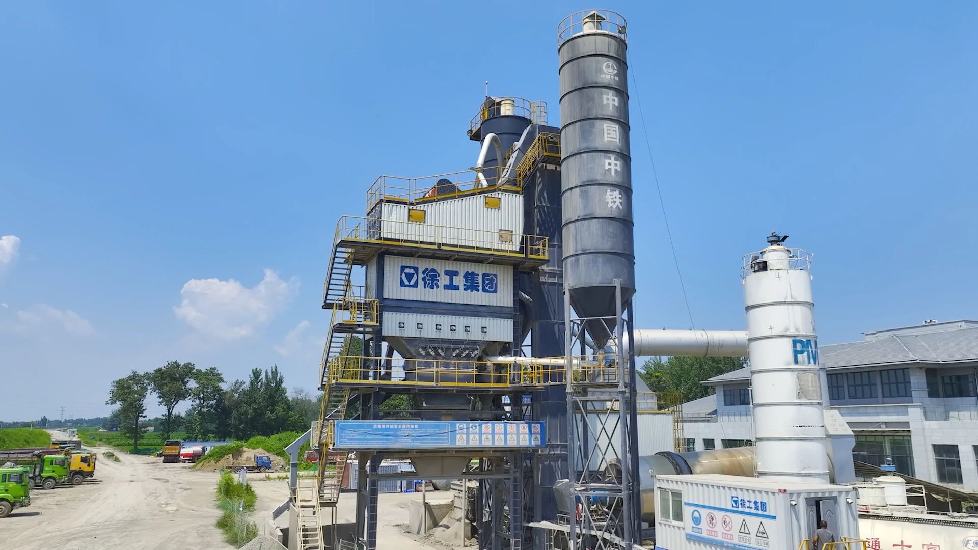 5000型！助力河南高速建設(shè)！