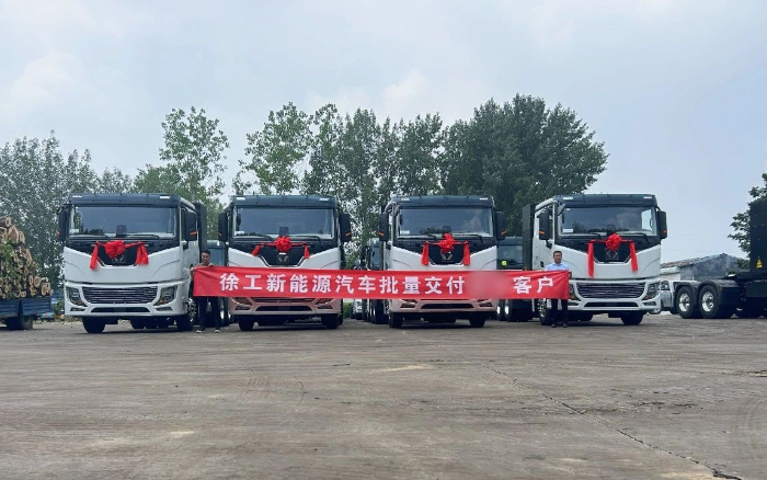 車隊老板的“致富經(jīng)”：“選擇徐工，就是選擇成功！”